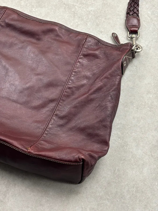 2000s Gucci Rouge Bordeaux Leather Braided Shoulder Bag by Frida Giannini erTiVkg 10