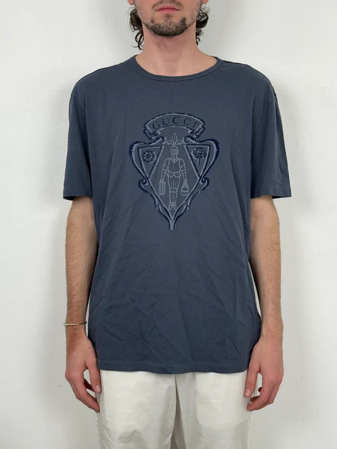 2010s Gucci Navy Medieval Blason T-Shirt KYADDXu 1