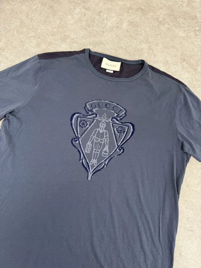 2010s Gucci Navy Medieval Blason T-Shirt KYADDXu 4