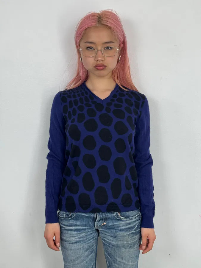 AW2009 Gucci Navy & Black Cashmere Polka Dot V-Neck Sweater by Frida Giannini VMEUOBi 1