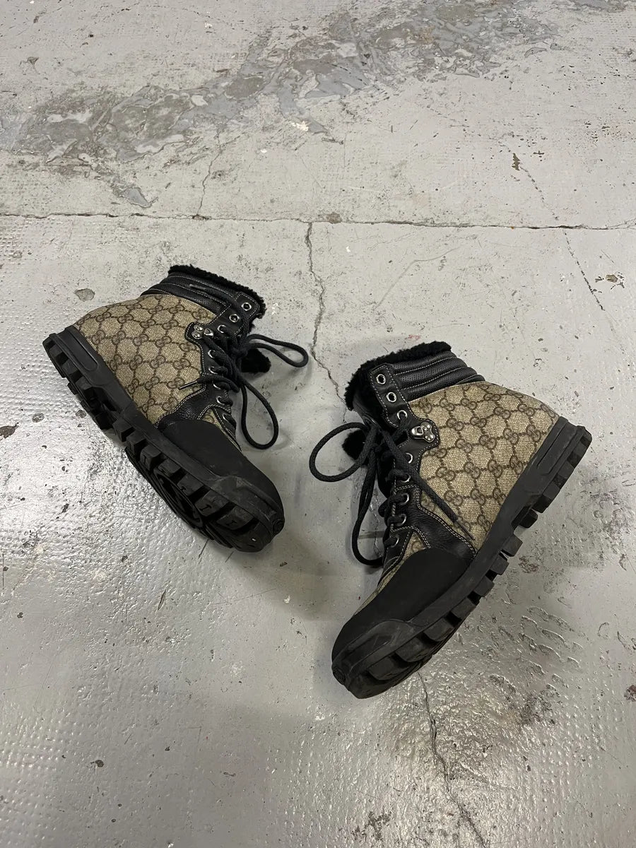 Gucci Nebraska Fur Propaganda High Shoes PyQBhno 1