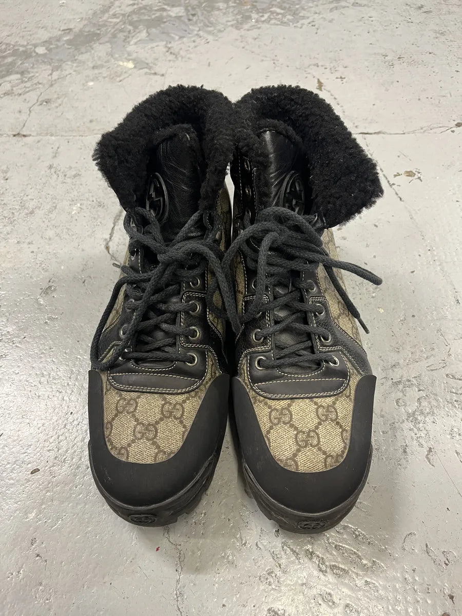 Gucci Nebraska Fur Propaganda High Shoes PyQBhno 2