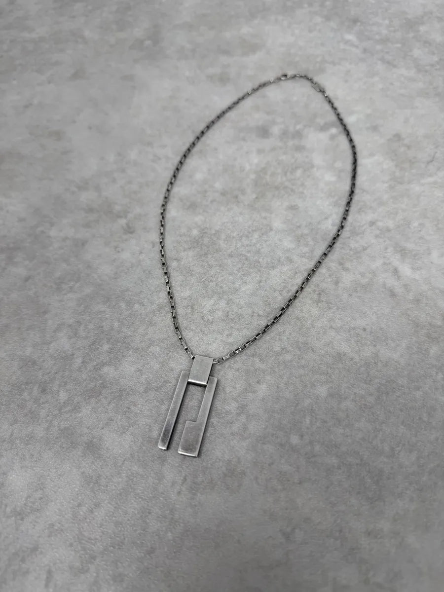 Gucci Necklace Propaganda G Pendant by Tom Ford xPETJpO 1