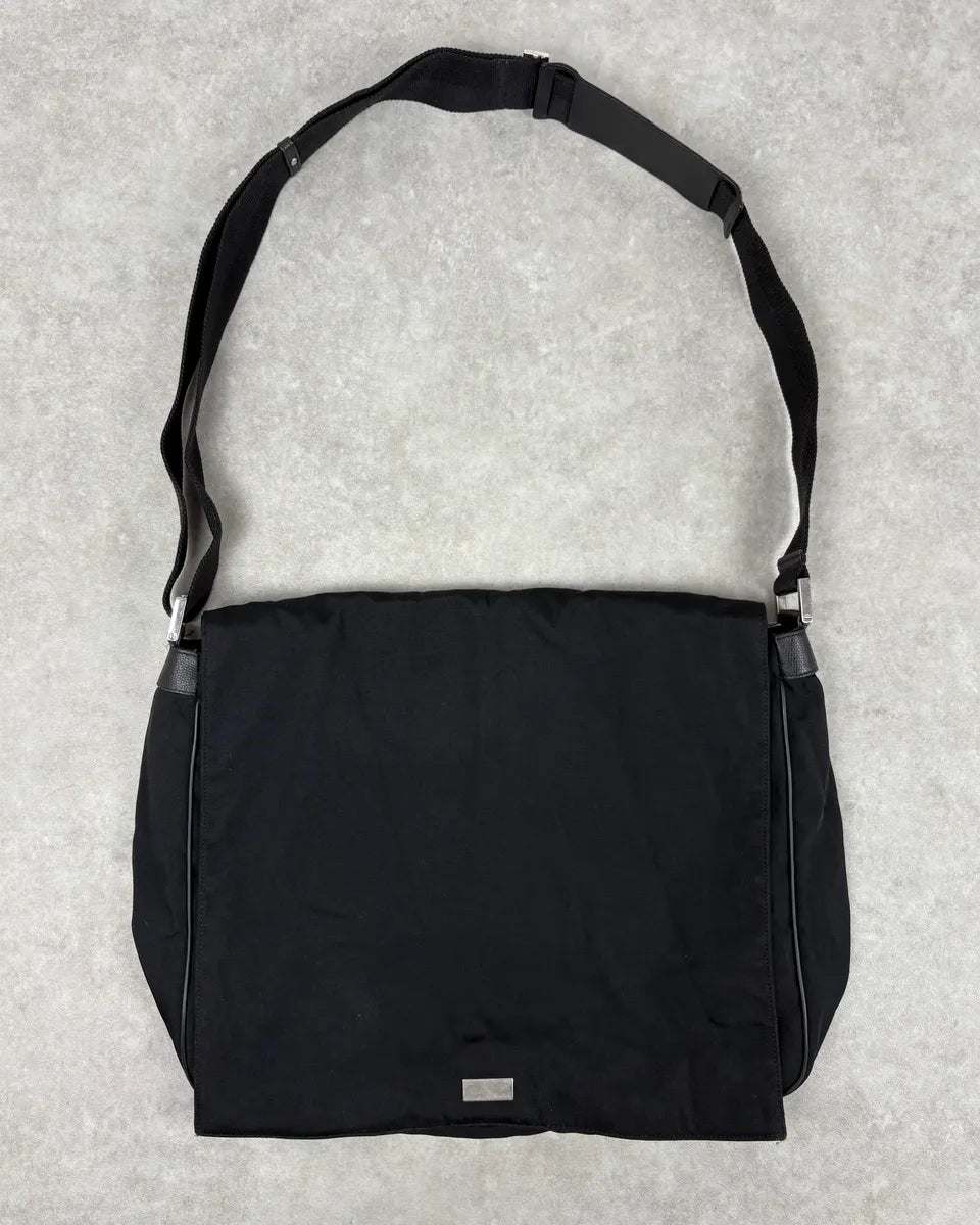 Gucci Nylon Black Minimalist Messenger Bag FFkQiZn 0
