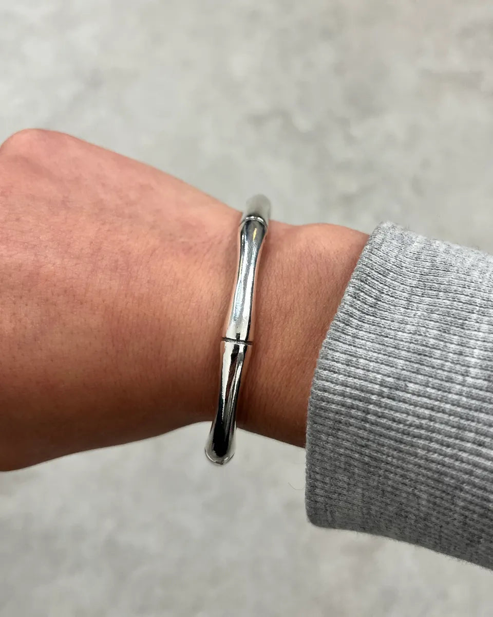Gucci Silver Metal Bamboo Bracelet tepqjHX 2