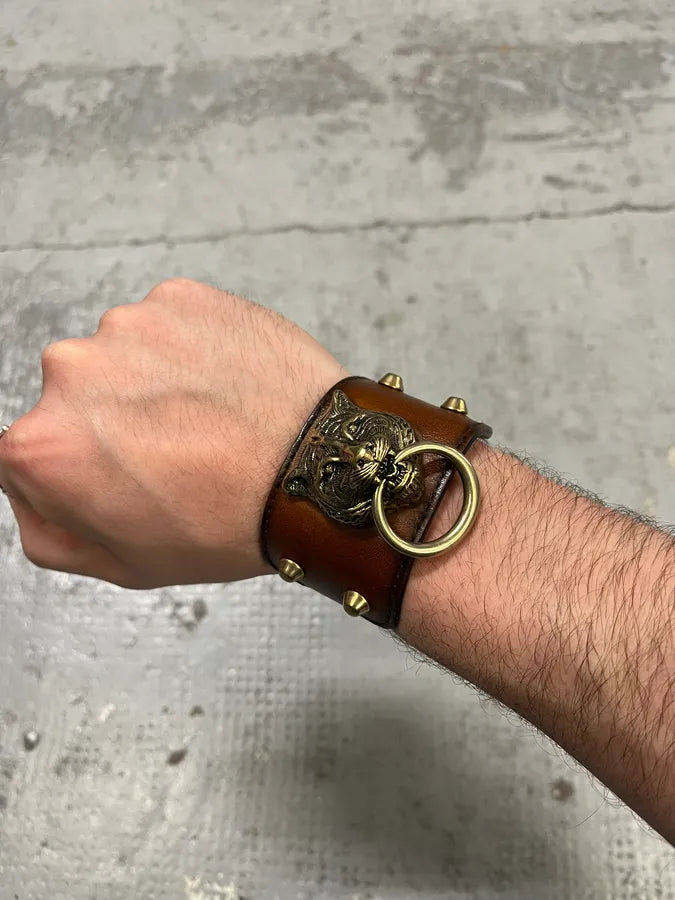 Gucci Silver Tiger Head Brown Leather Bracelet AXNkOBU 2
