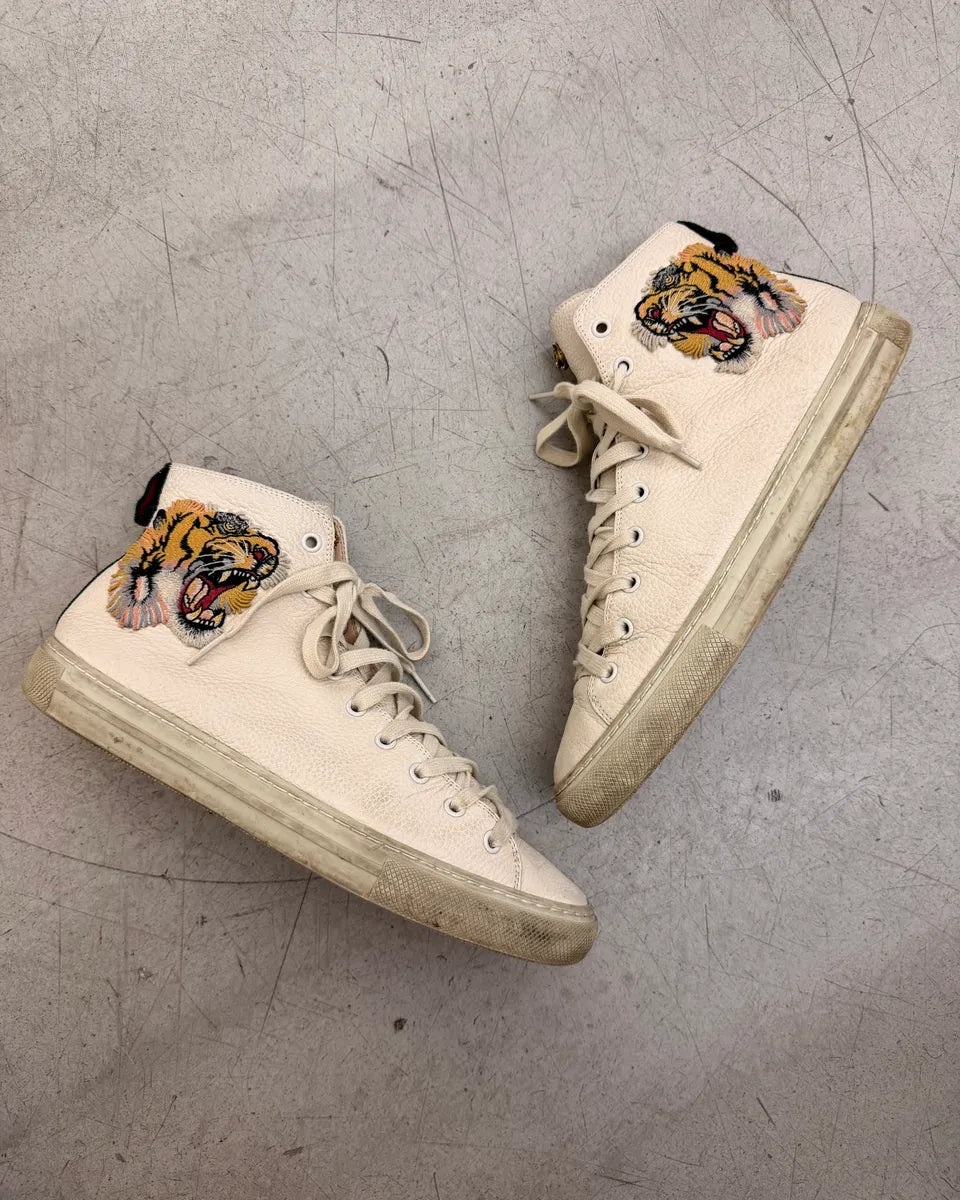 AW2017 Gucci Tiger Embroidered White High Sneakers by Alessandro Michele CsRiCfp 3