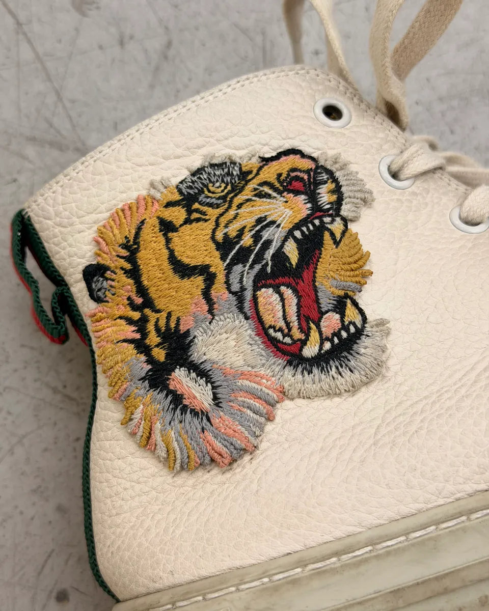 Gucci Tiger Embroidered White High Sneakers CsRiCfp 5