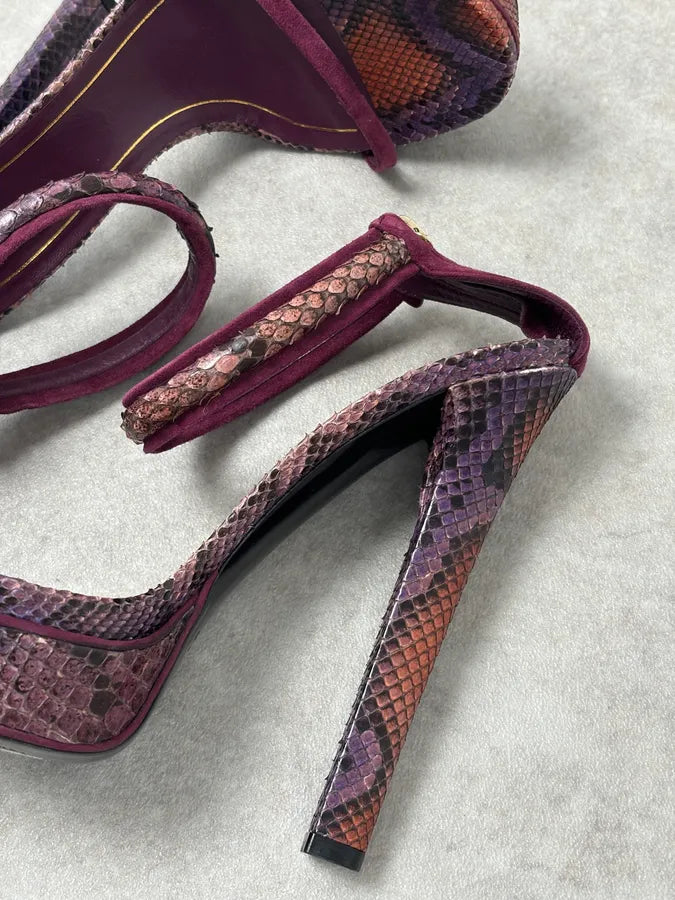 SS2011 Gucci Violet Python Leather Peep Heels by Frida Giannini OijKtRw 12