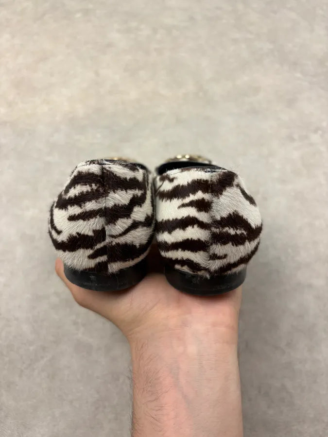 Gucci White & Black Ponyhair Tiger Ballet Flats ErZkhMC 6