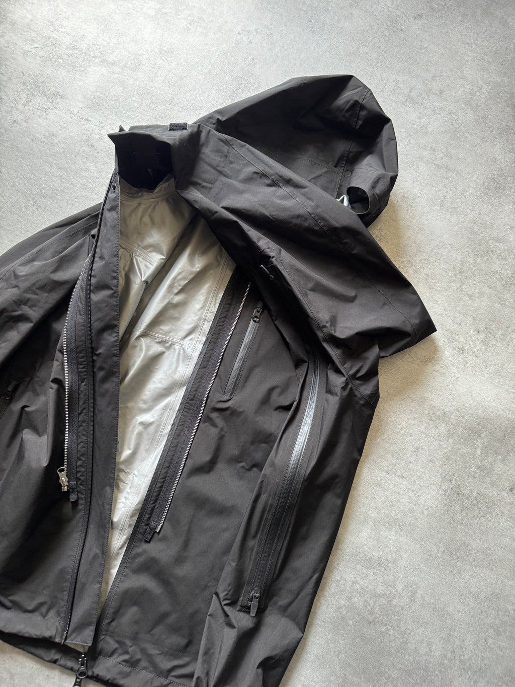 SS2022 Stone Island Shadow Project Black Tactical Gore-Tex (XL) - 6