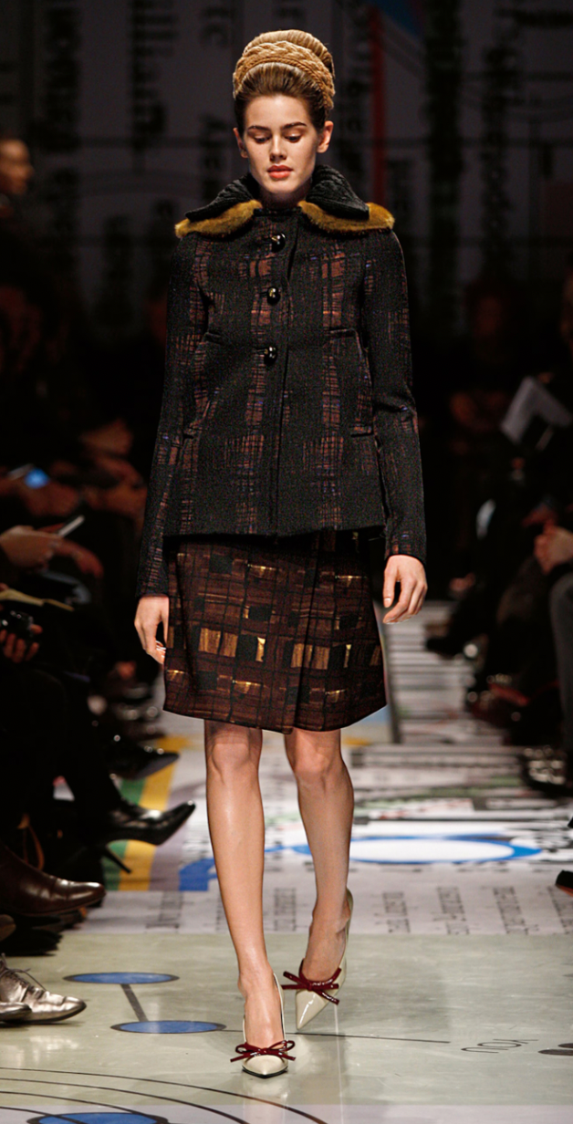 AW2010 Prada Brown Silk Skirt (XS) - 2