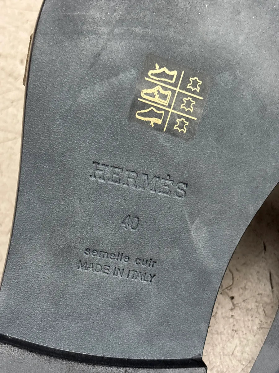 Hermès Olive Taupe Suede Kelly Lock Slide Sandals hZldmDvj 11