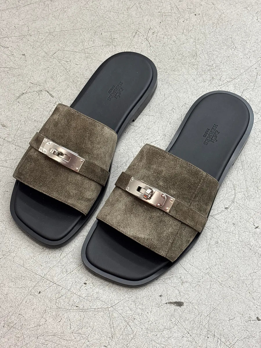 Hermès Olive Taupe Suede Kelly Lock Slide Sandals hZldmDvj 1