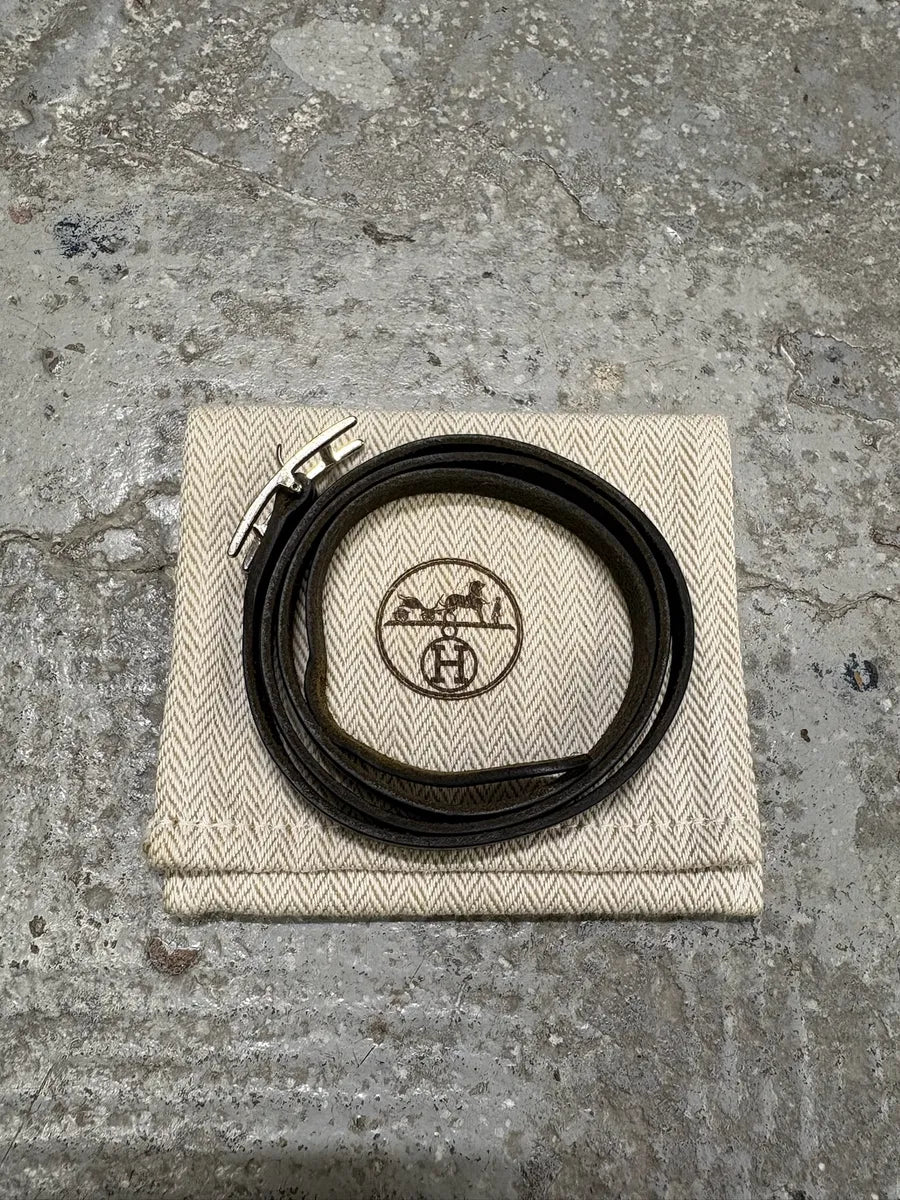 Hermes H Black Leather Bracelet uByjVje 1