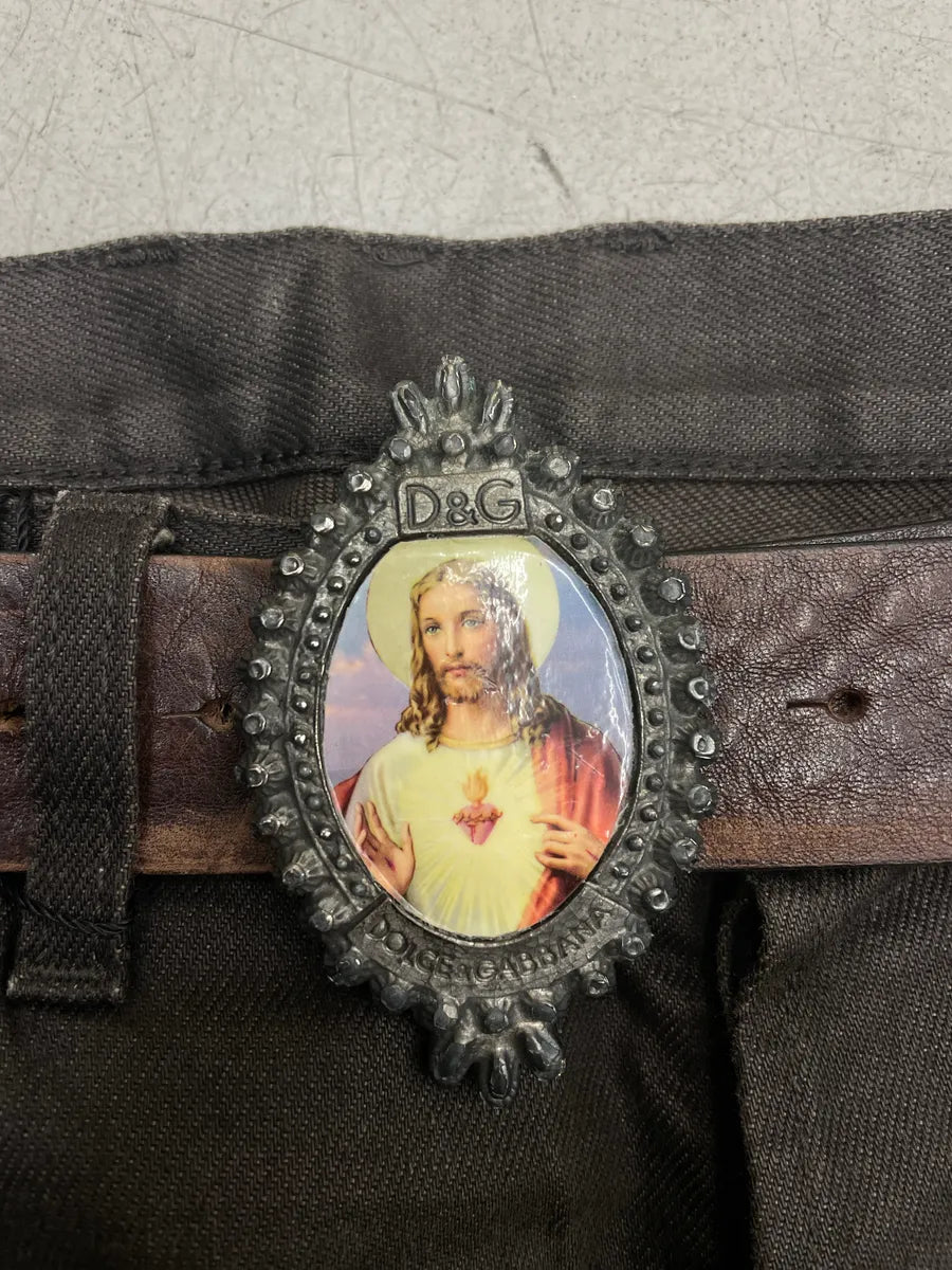 2000s Dolce & Gabbana Dark Brown Leather Religious Portrait Buckle Belt hntgkunj 4