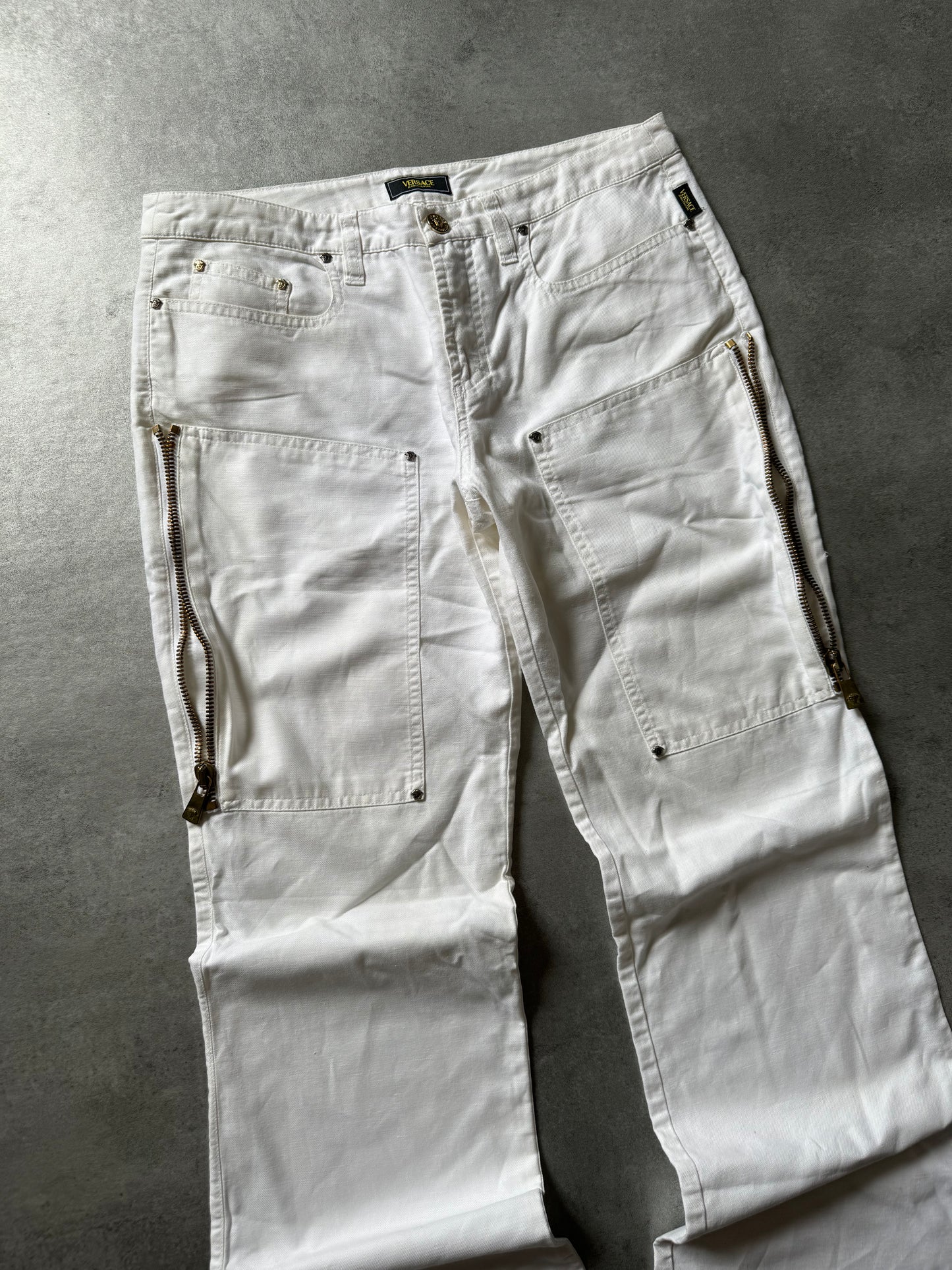 2000s Versace White Relaxed Cargo Pants  (S) - 3