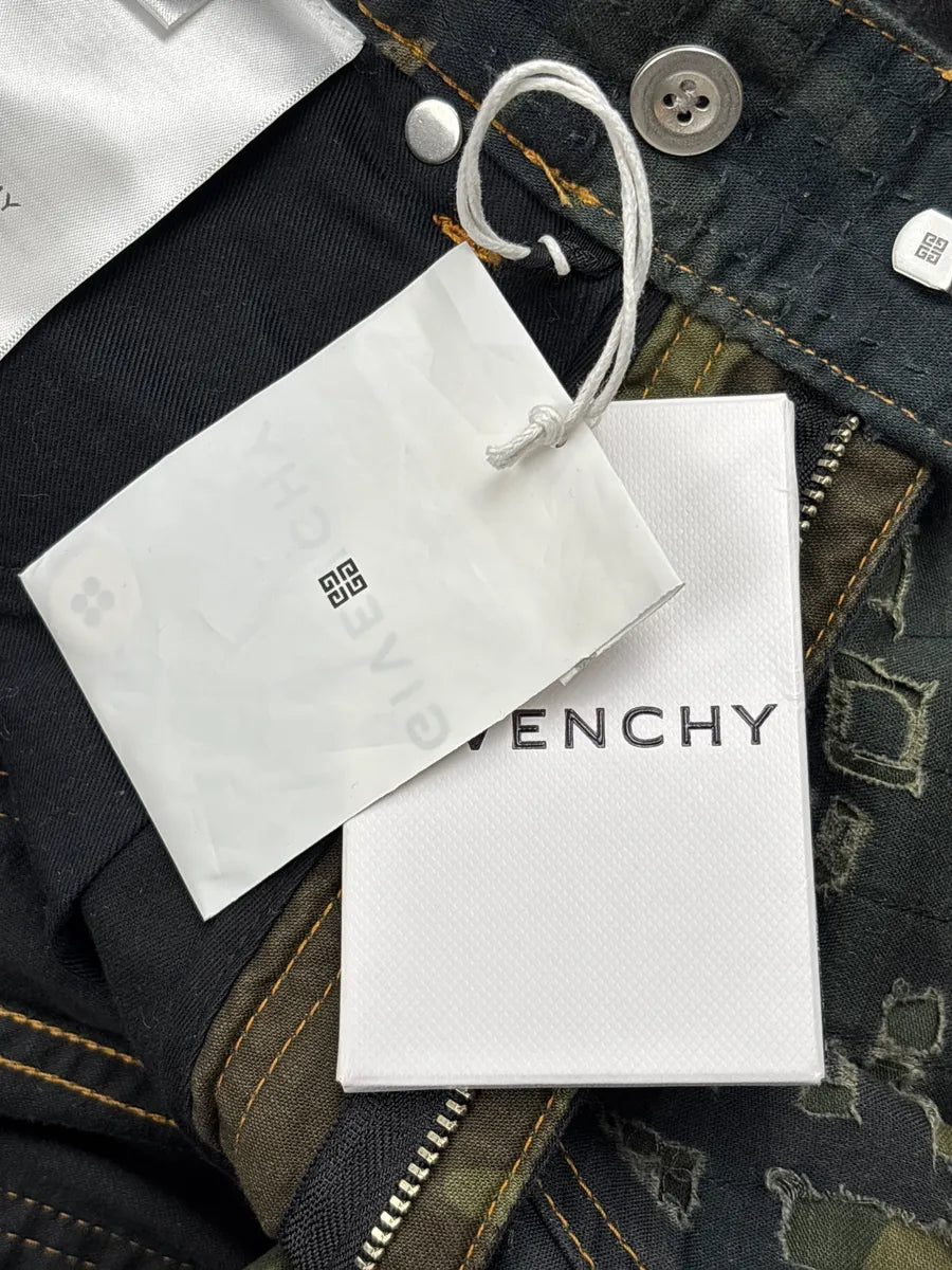 Givenchy Dark Khaki Distressed Camo Carpenter Pants by Matthew Williams iWwnBaBM 13