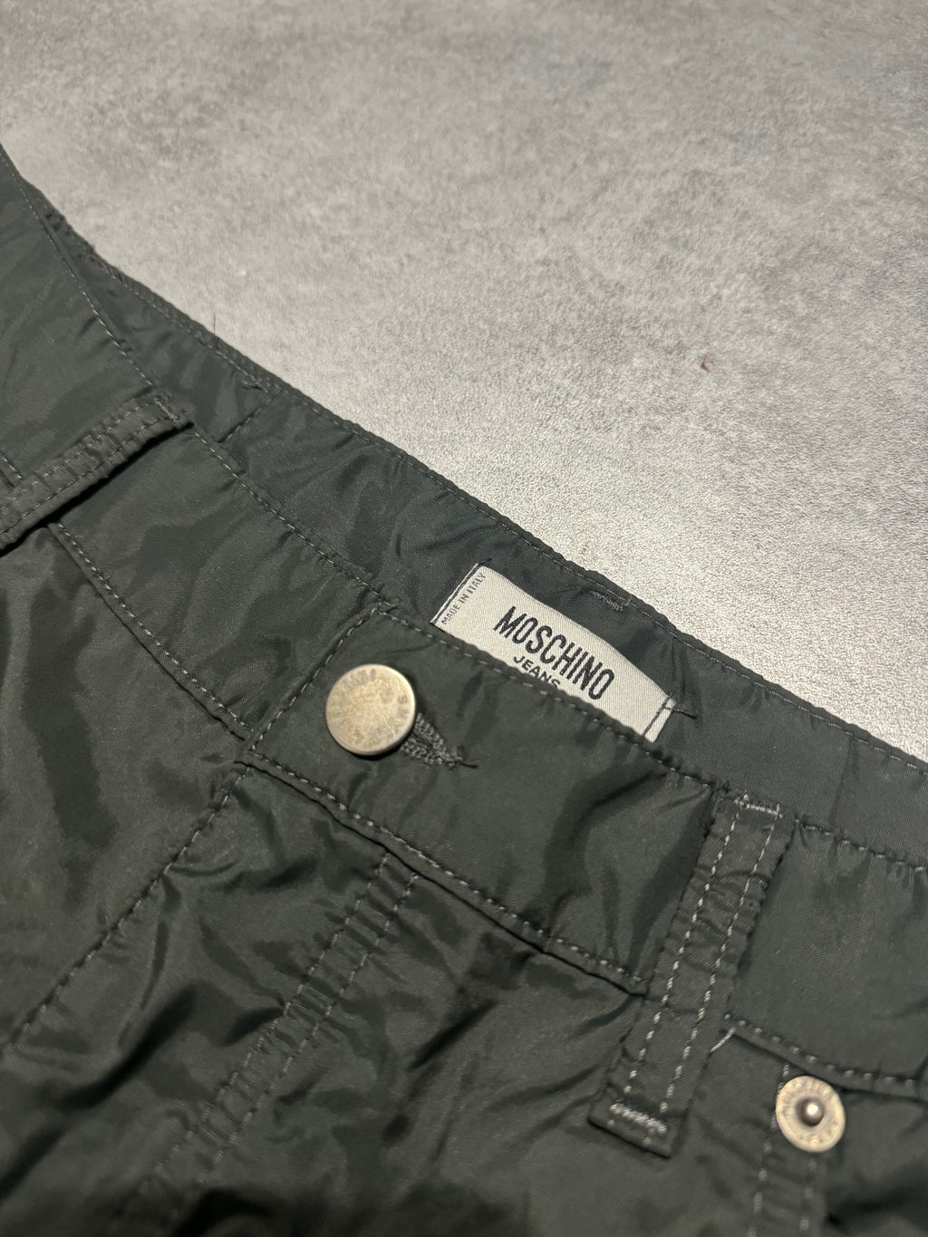 2000s Moschino Green Nylon Large Pants (L/XL) - 8