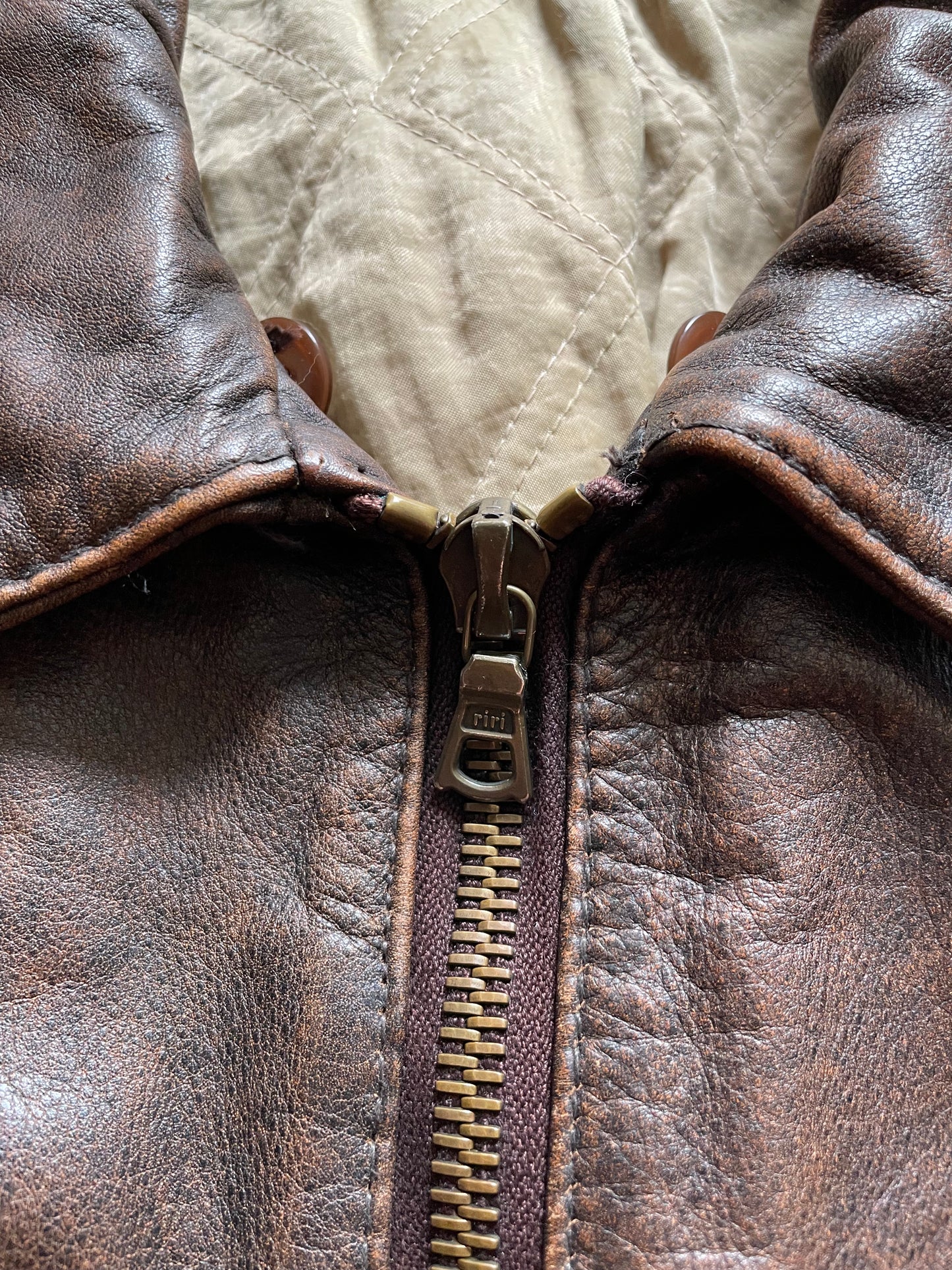 1990s Hugo Boss Leather Bomber Jacket (M) – Dolce Vita Hub