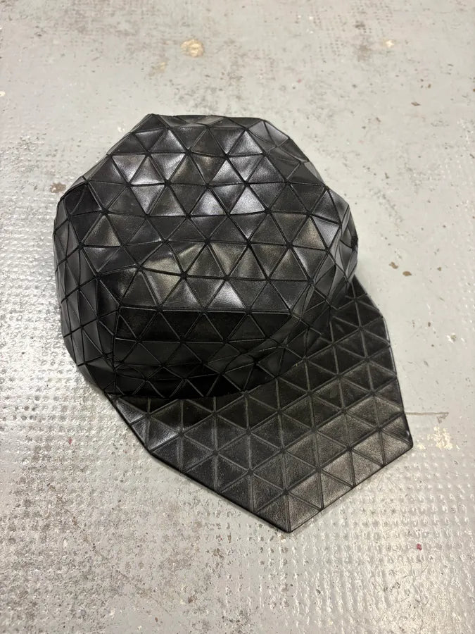 Issey Miyake Black Nylon Geometric Triangle Cap zaIbRxs 2