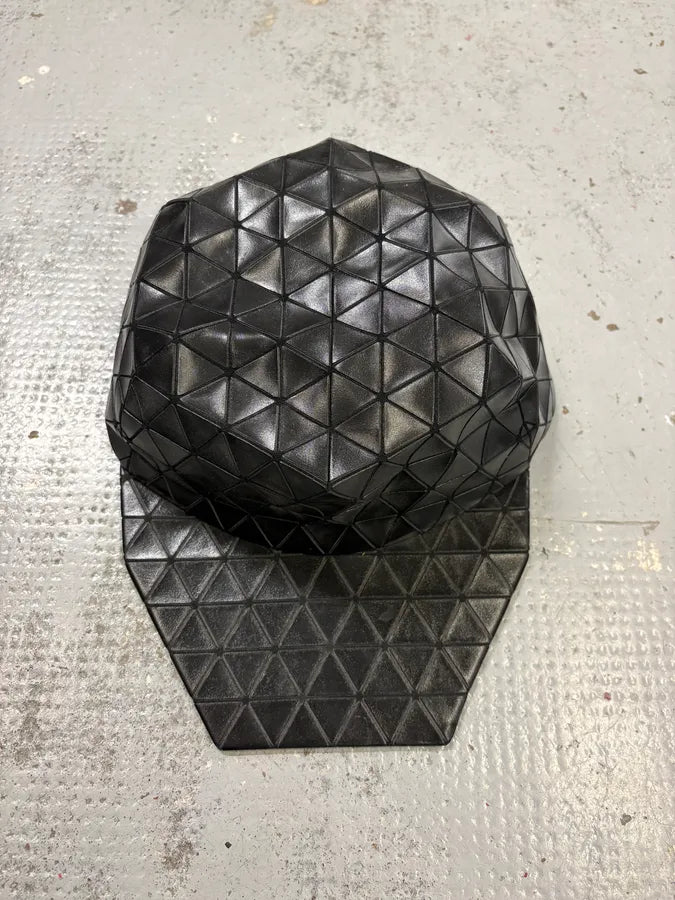 Issey Miyake Black Nylon Geometric Triangle Cap zaIbRxs 3