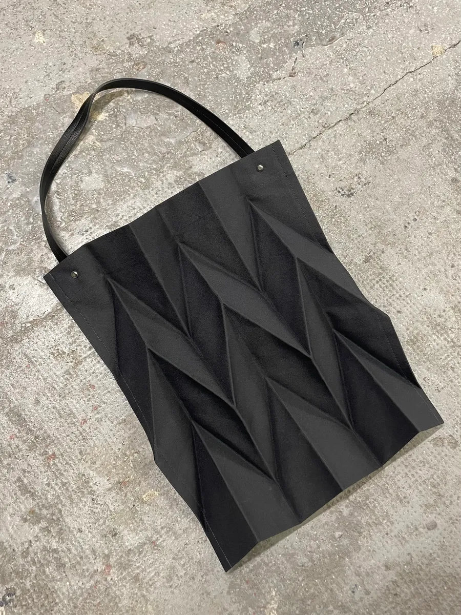 Issey Miyake x Iitalla Contemporary Bag (OS) 1