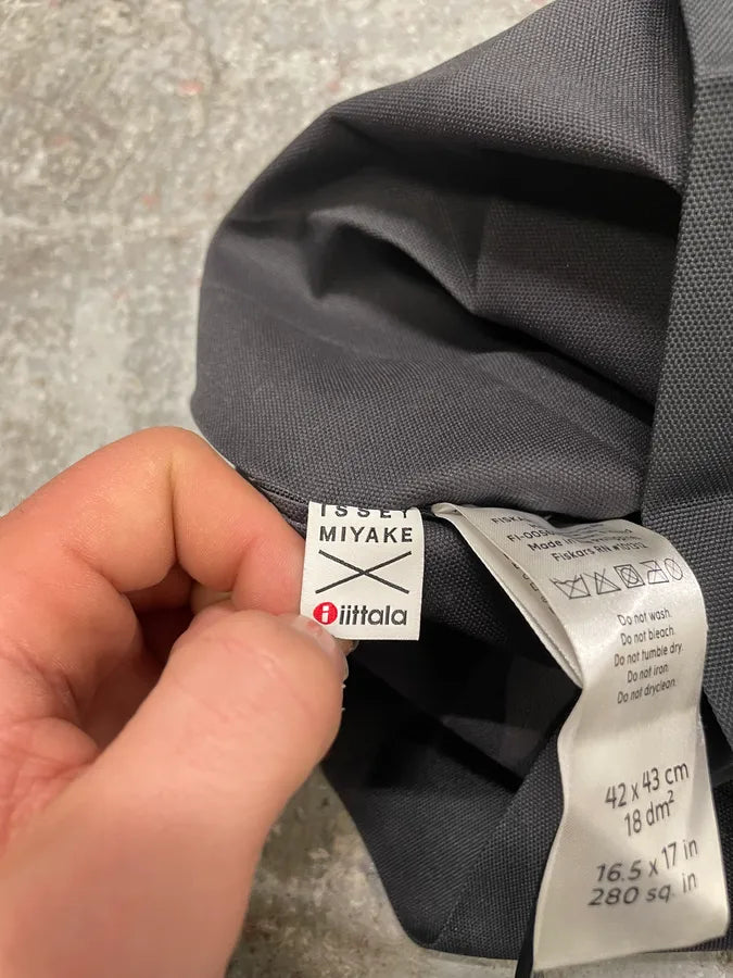 Issey Miyake x Iitalla Contemporary Bag (OS) 8