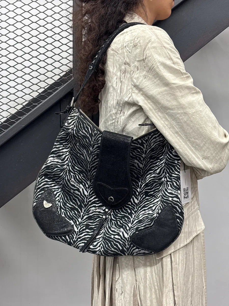 2000s Roberto Cavalli Shiny Zebra Black & White Canvas Bag ivPhBVon 2
