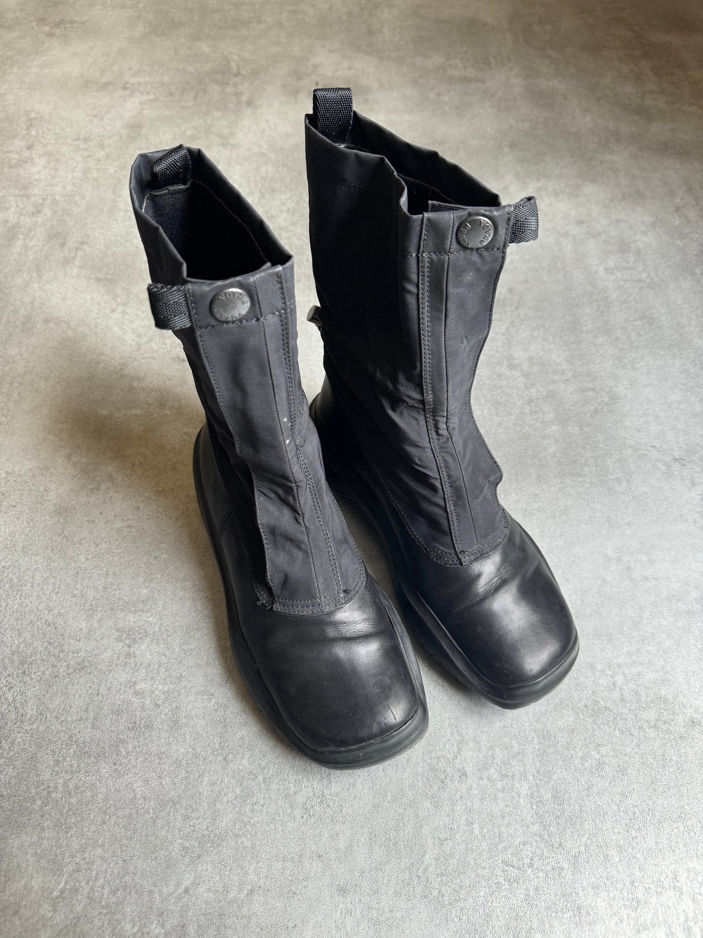 AW1999 Prada Square Toe Technical Vibram Leather Boots (40) - 5