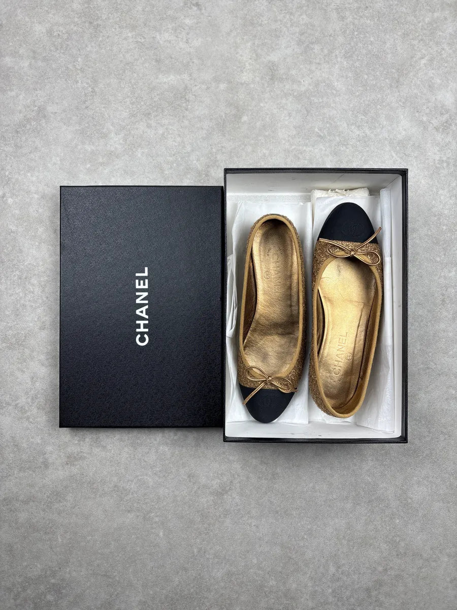 Chanel Gold Tweed Cap Toe Ballet Flats iyDWmWLh 2