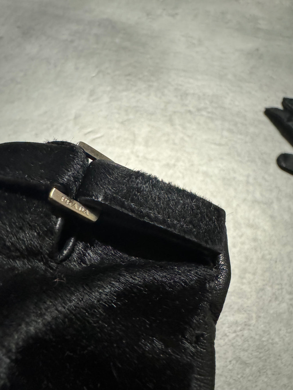 2000s Prada Black Pony Hair Leather Gloves (OS) - 7