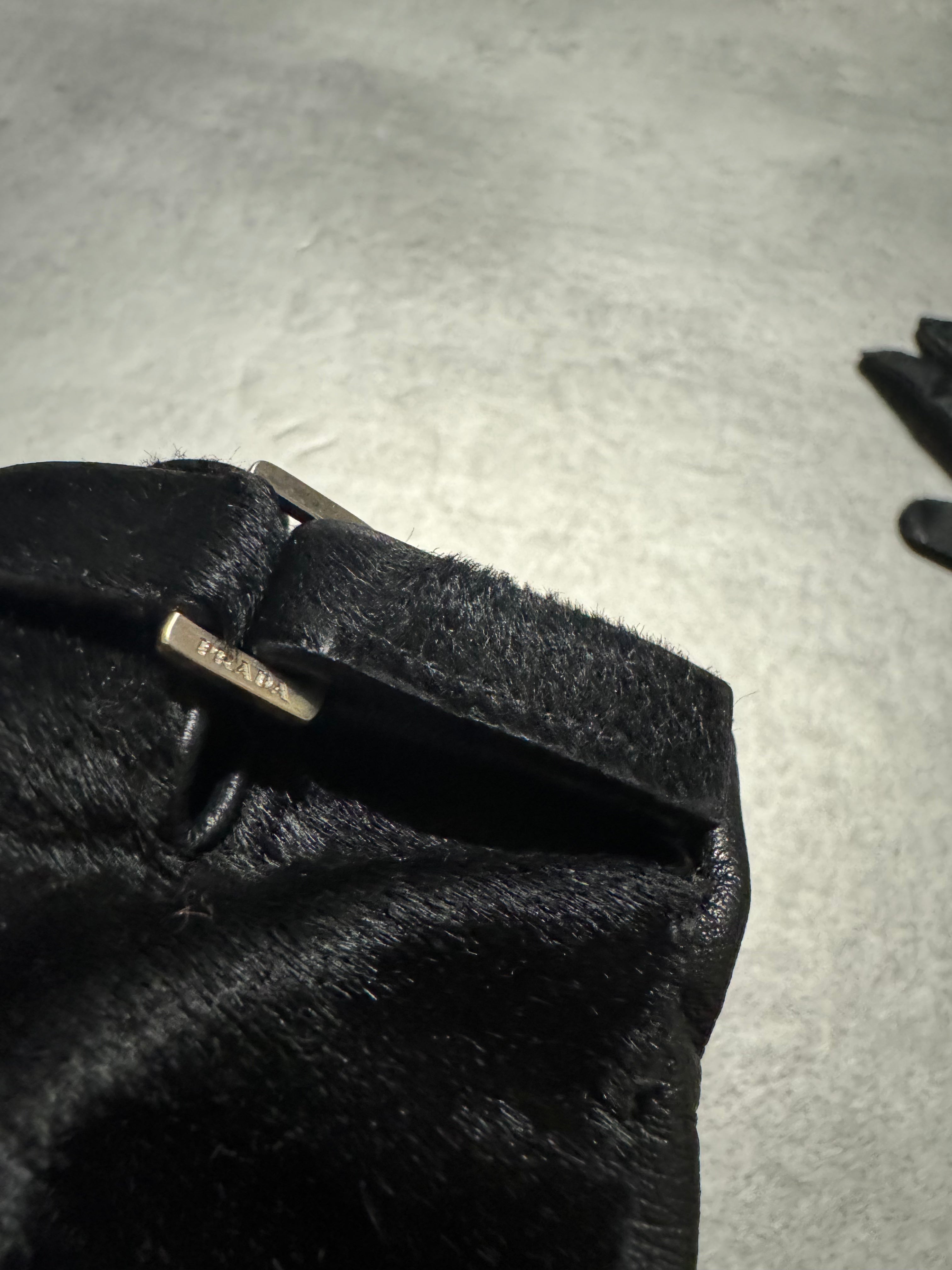 2000s Prada Black Pony Hair Leather Gloves (OS) - 7