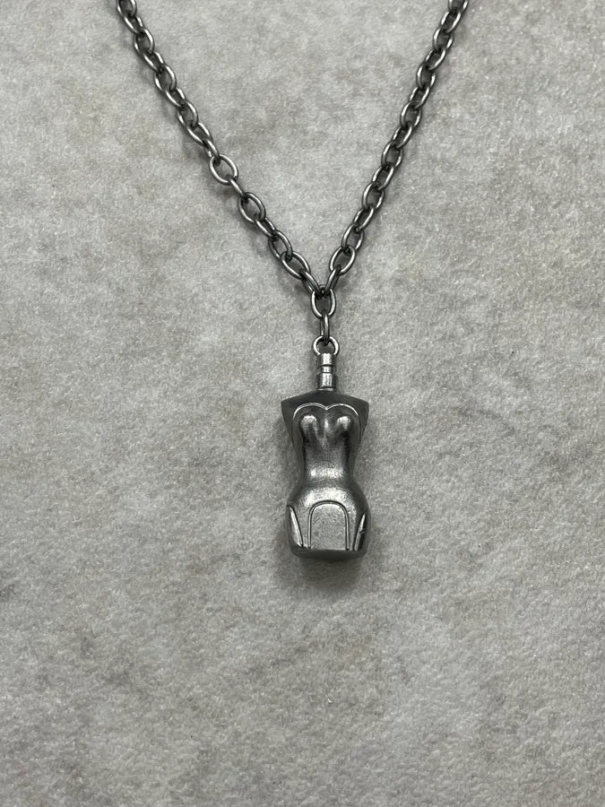 2000s Jean Paul Gaultier Classic Women Bust Silver Necklace  gxsbtGY 2