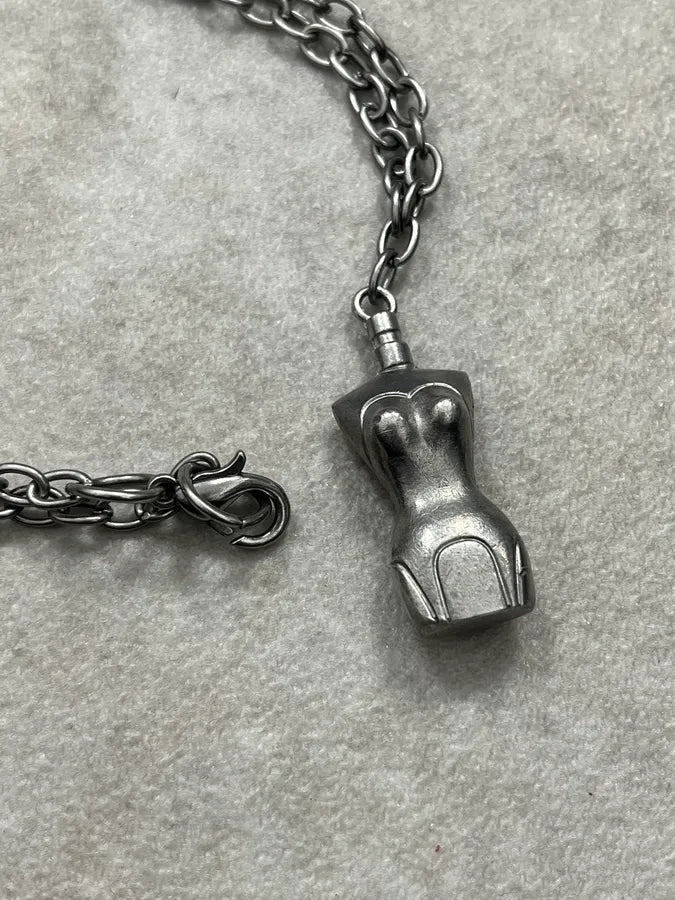 2000s Jean Paul Gaultier Classic Women Bust Silver Necklace  gxsbtGY 3