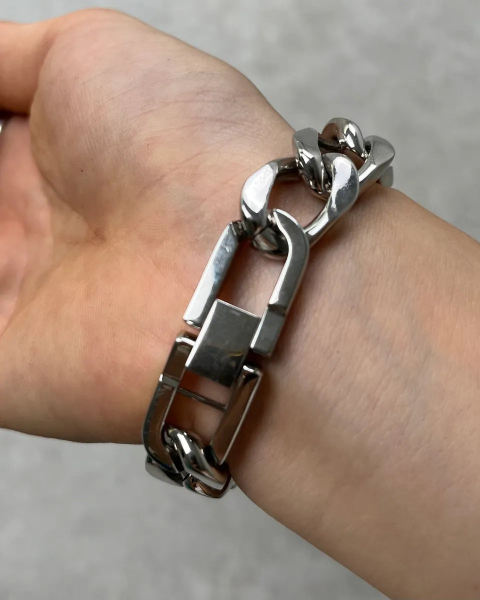 Jean Paul Gaultier Stainless Steel Trompe LOeil Bracelet Watch hBObrEs 4