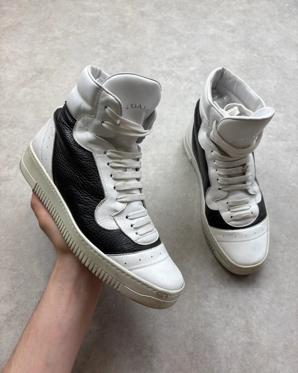 2010s John Galliano Black & White High Leather Sneakers QkdFvKf 0