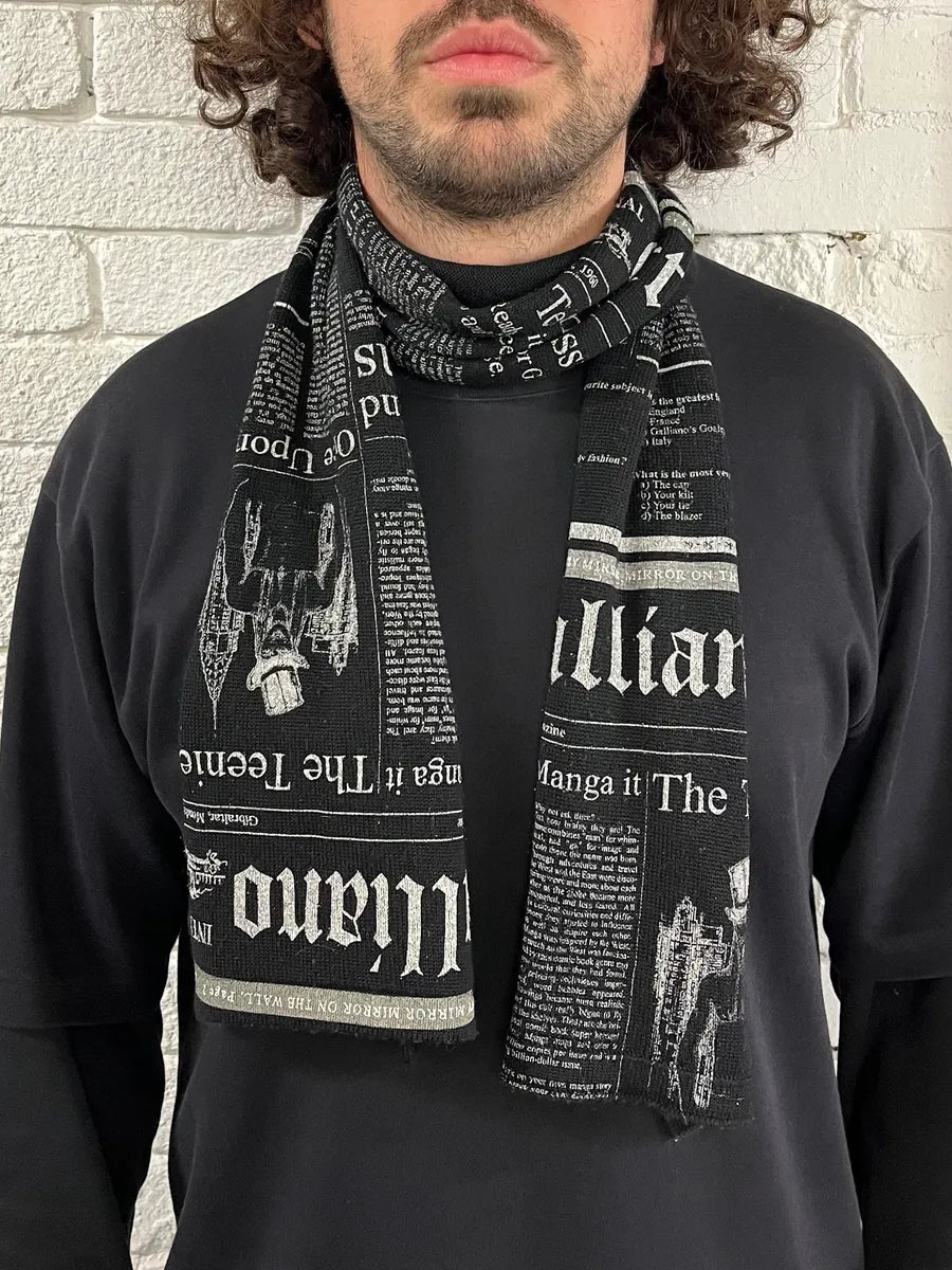 John Galliano Black Wool Scarf Newspaper Print uRnkrBc 1