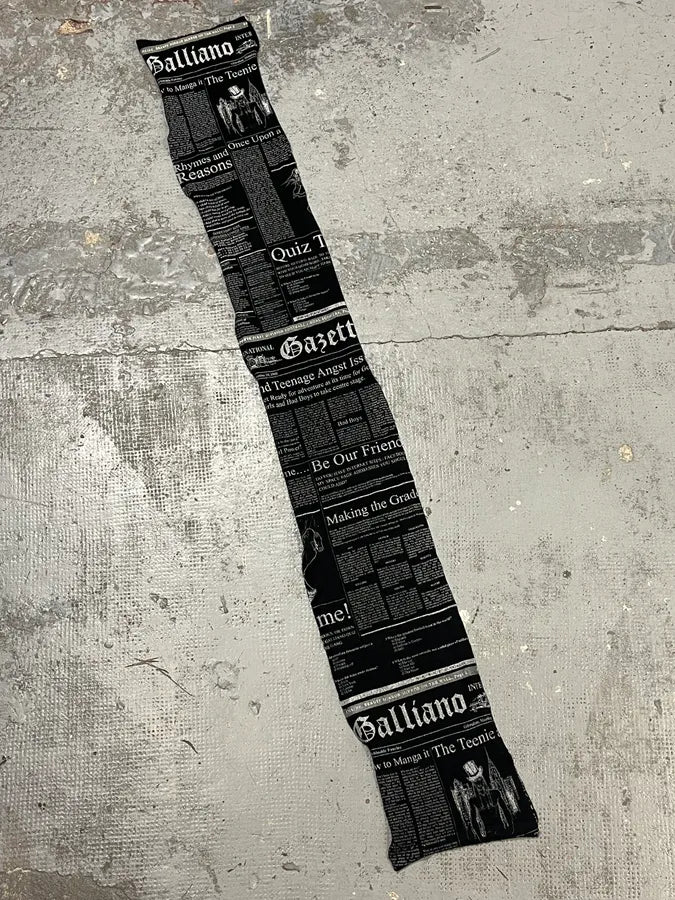 John Galliano Black Wool Scarf Newspaper Print uRnkrBc 5
