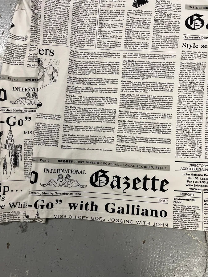 John Galliano Gazette Newspapers Black & White Longsleeves JjlqbWH 6