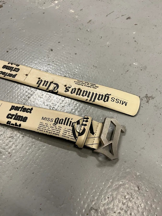 John Galliano Newspaper Logo Buckle Cream White Belt XHvTFCI 3