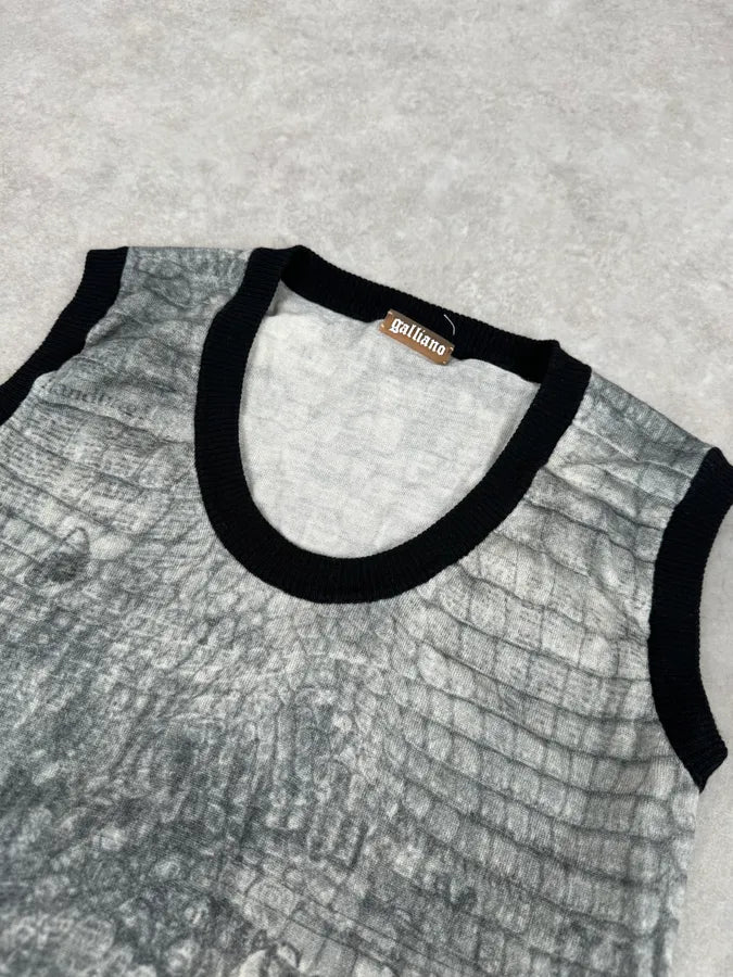 John Galliano White & Grey Newspapers Magazine Top fudgaaD 3