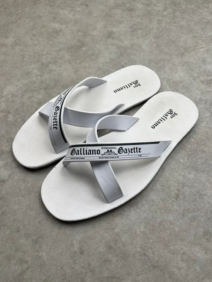John Galliano White Rubber Logo Flip Flops UXmOBpT 1
