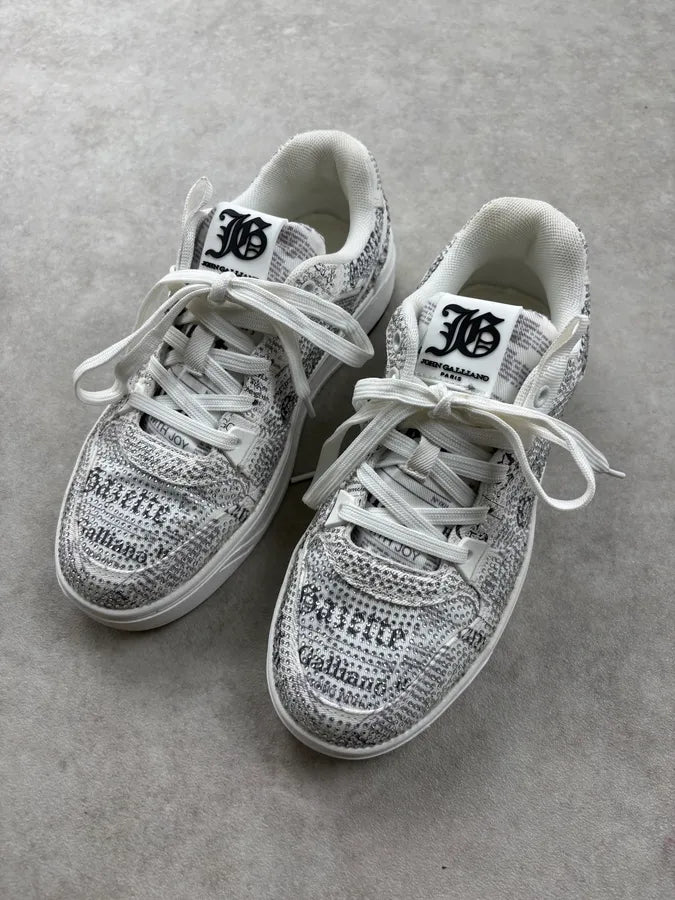 John Galliano White Studded Magazine Low Sneakers MRbzSsI 2