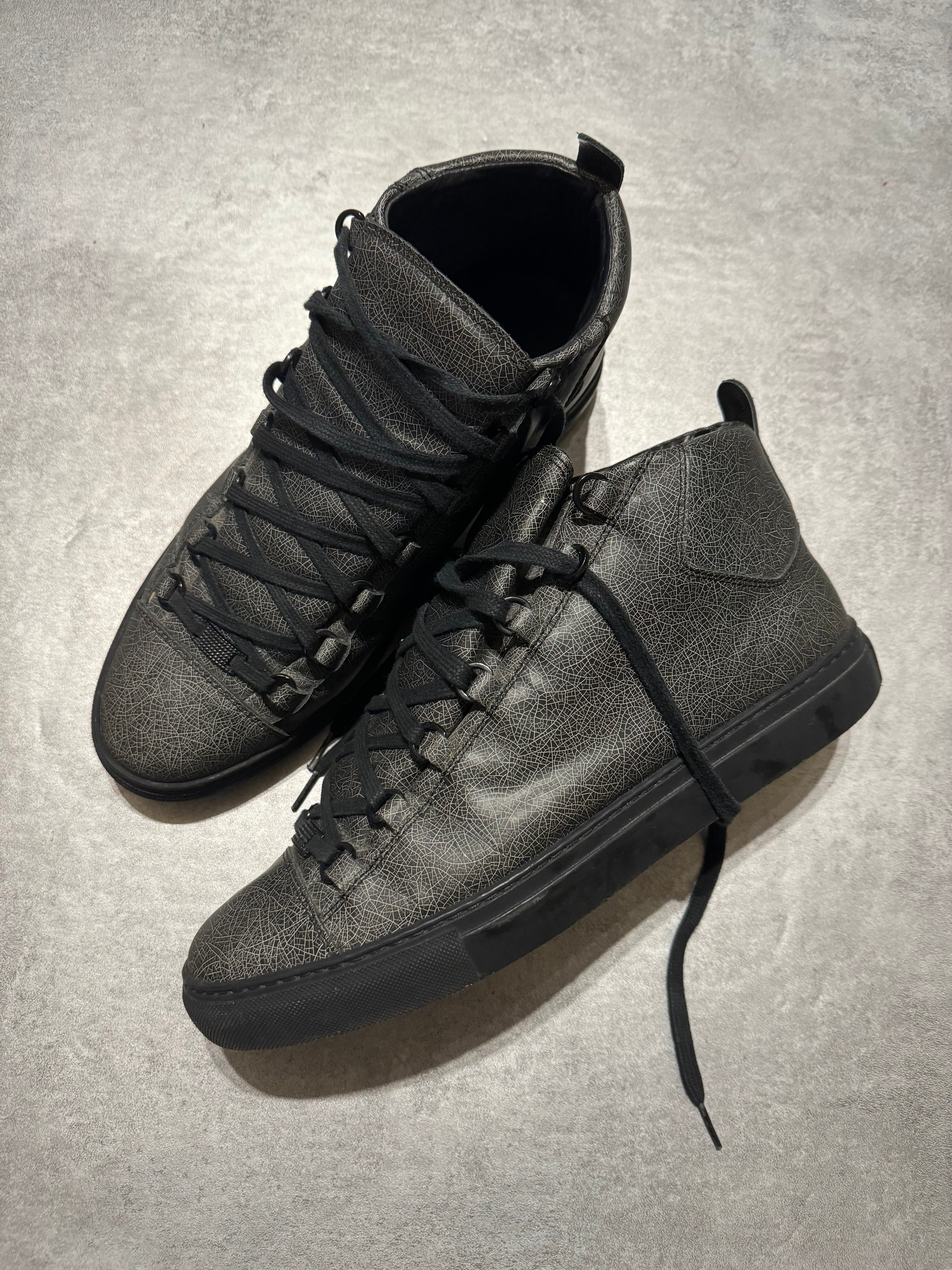 Balenciaga Arena High Cracked Grey Print Sneakers (45) - 2