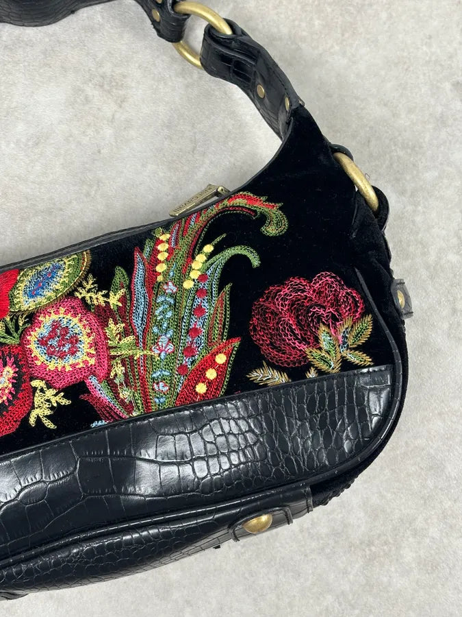 2000s Cavalli Black Embroidered Floral Hobo Bag  OrWgOZU 7