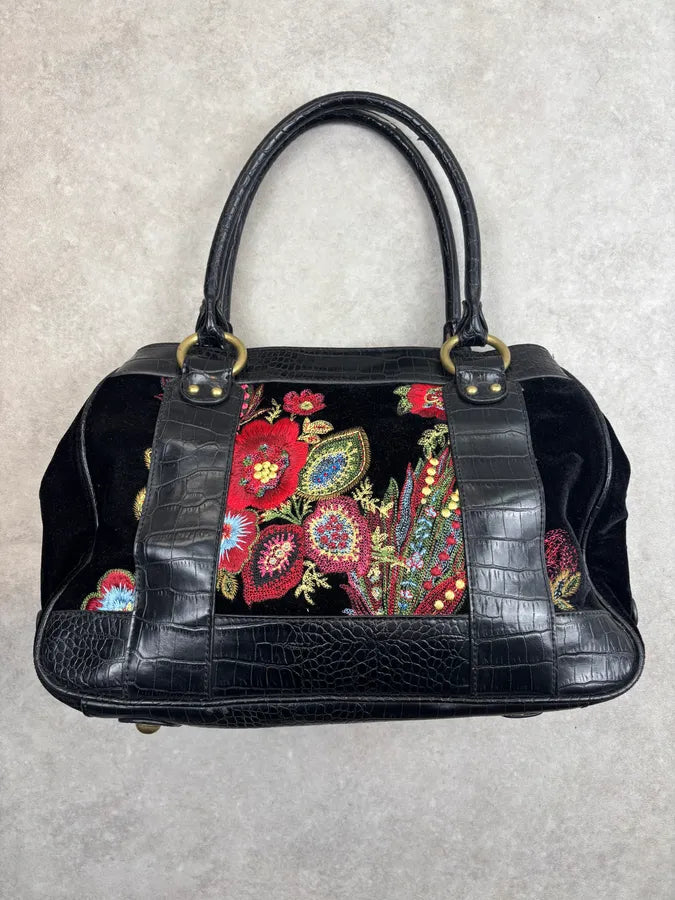 2000s Cavalli Black Leather Crocodile Effect Embroidered Flowers Handle Bag mKtsWFs 14