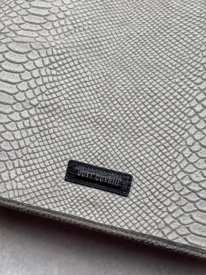 2010s Cavalli Grey Leather Python Embossed Messenger Bag kbLKBwa 4