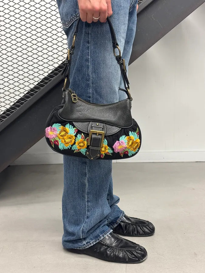 2000s Cavalli Black Canvas Embroidered Floral Shoulder Bag KtiwQlM 1