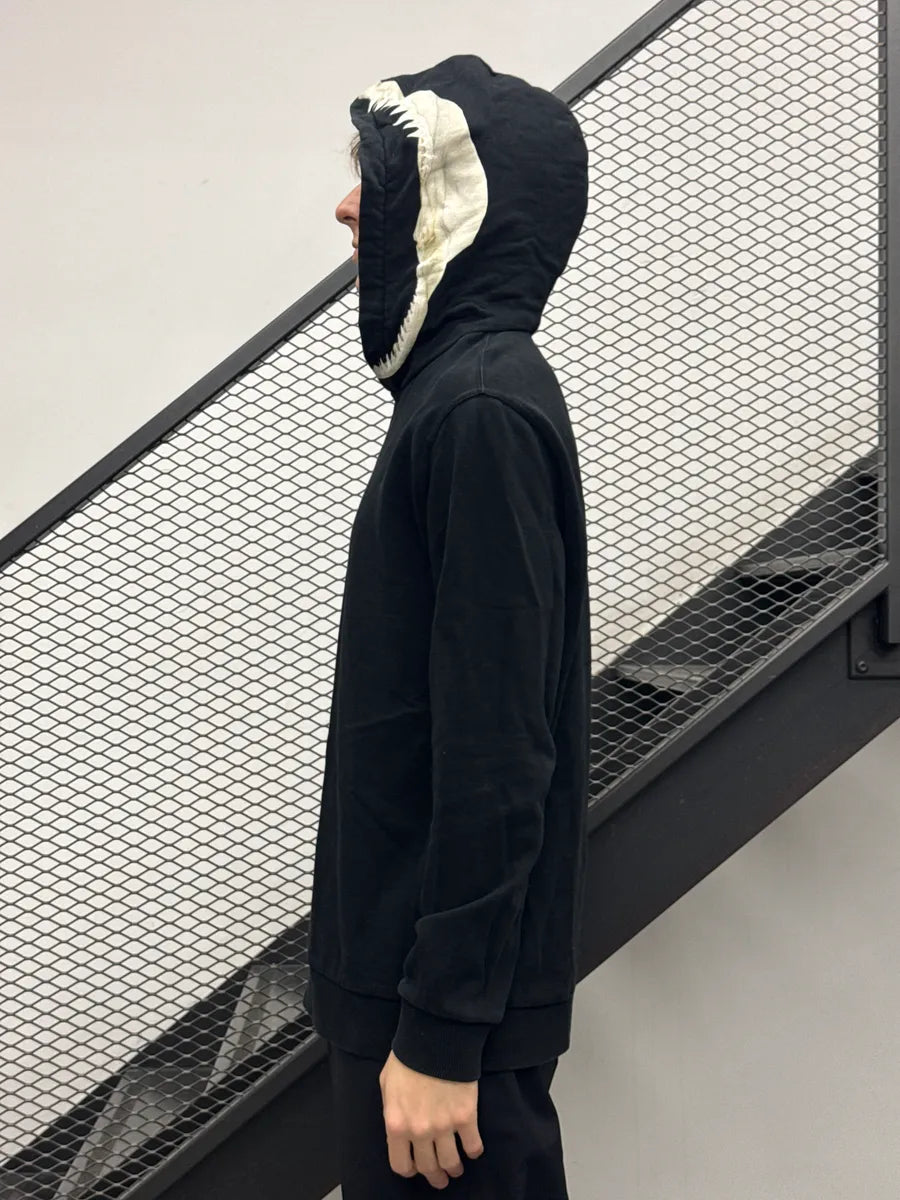 AW2017 Givenchy Black Shark Jaw Pullover Hoodie by Riccardo Tisci jyBuPqSW 2